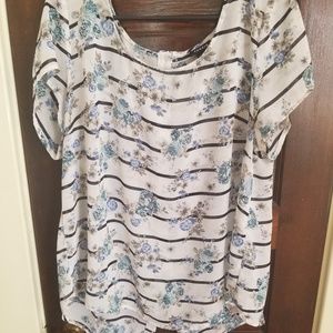 Torrid Blouse Size 1